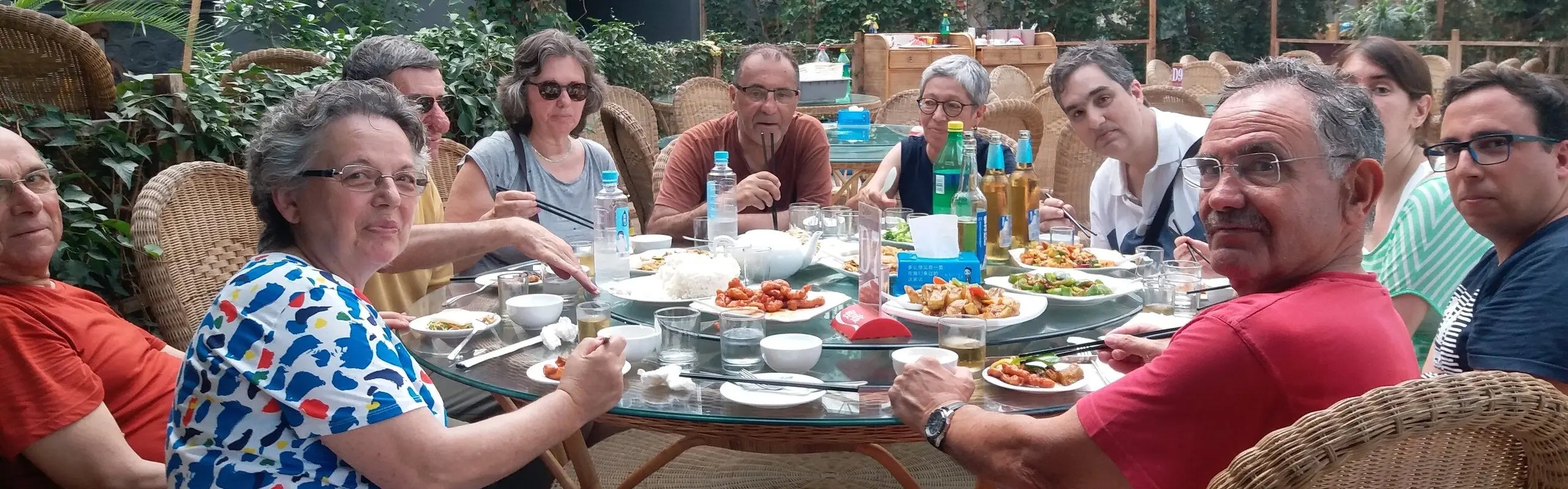 How to Eat in China — Chinese Table Manners