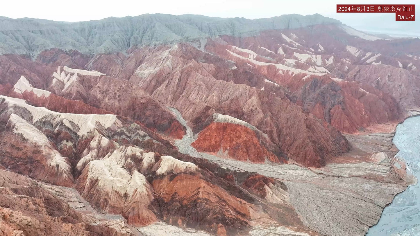 11-Day Southern Xinjiang Grand Loop: Silk Road Wonders, Desert Adventure & Pamir Plateau