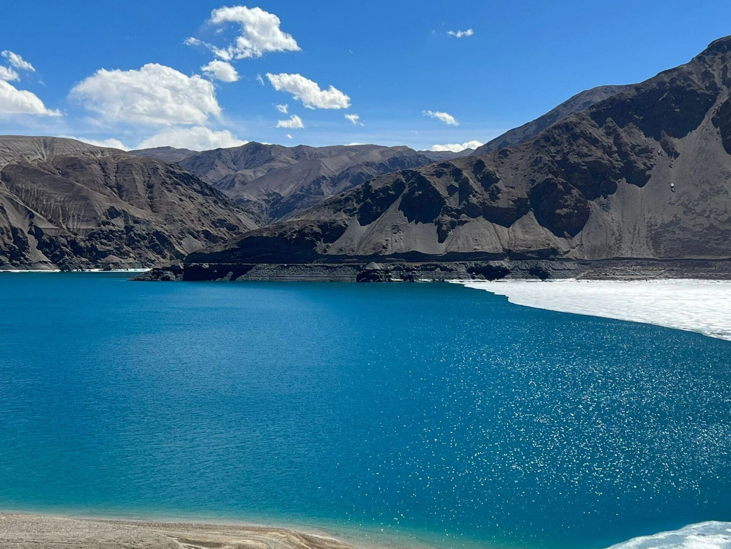 11-Day Southern Xinjiang Grand Loop: Silk Road Wonders, Desert Adventure & Pamir Plateau