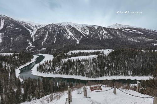 Xinjiang Northern Grand Loop 10-Day Winter Tour