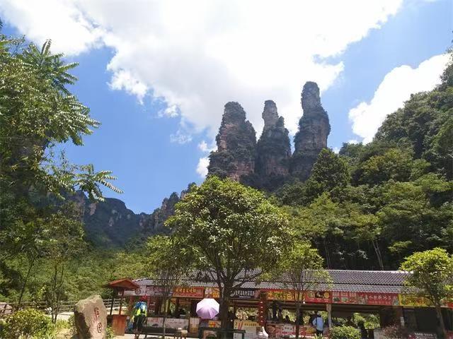 Zhangjiajie 5-Day Exploration Tour