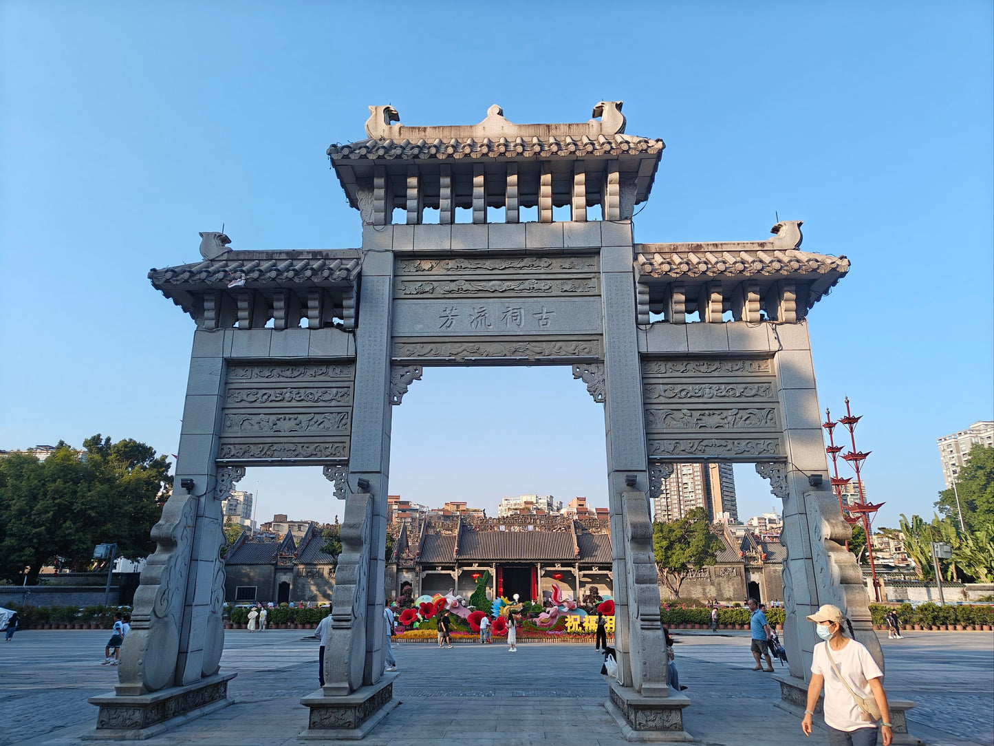 14-Day China Panoramic Tour: Ancient Capitals, Natural Wonders & Modern Cities