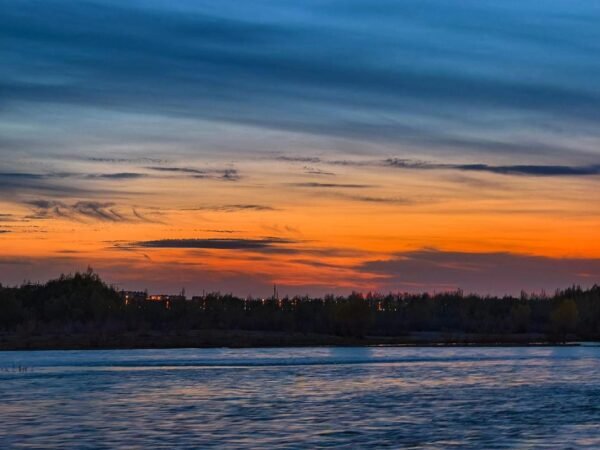 Xinjiang Yili Small Loop 7-Day Tour: Winter Magic of Lakes, Forests & Grasslands